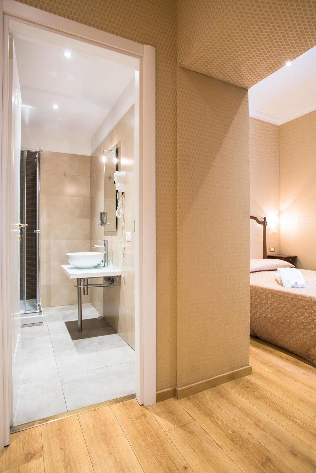 Bq House Trevi Luxury Rooms Rome Exterior photo